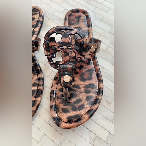 Tory Burch MILLER PRINTED PATENT SANDAL 7.5 Classic Leopard - Picture 11 of 12
